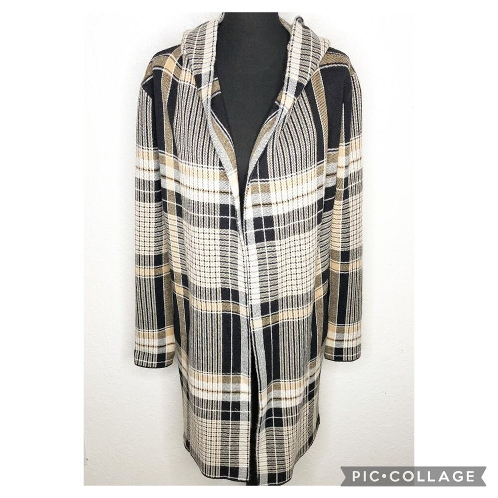 Frank Lyman Design black white tan plaid long open front hooded coat size Medium